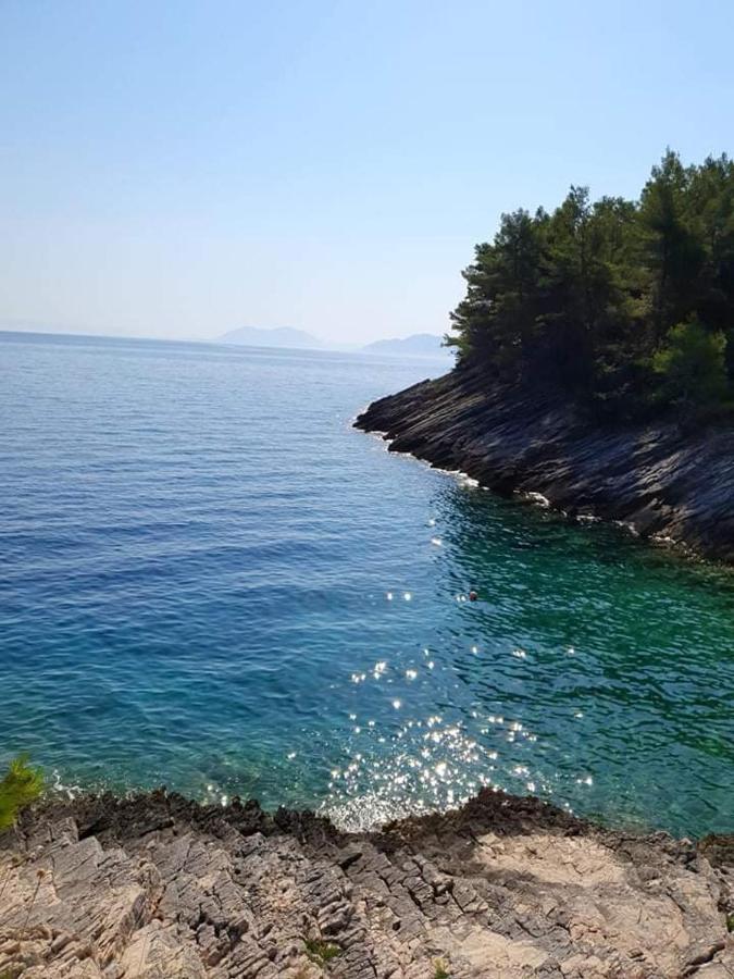 Vila Modern Robinson Veli Bare Vela Luka Exteriér fotografie